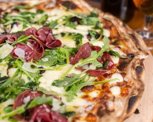 Weds - Sat Lunchtime (before 4pm) Pizza Deal - Pizza + House Drink £14
